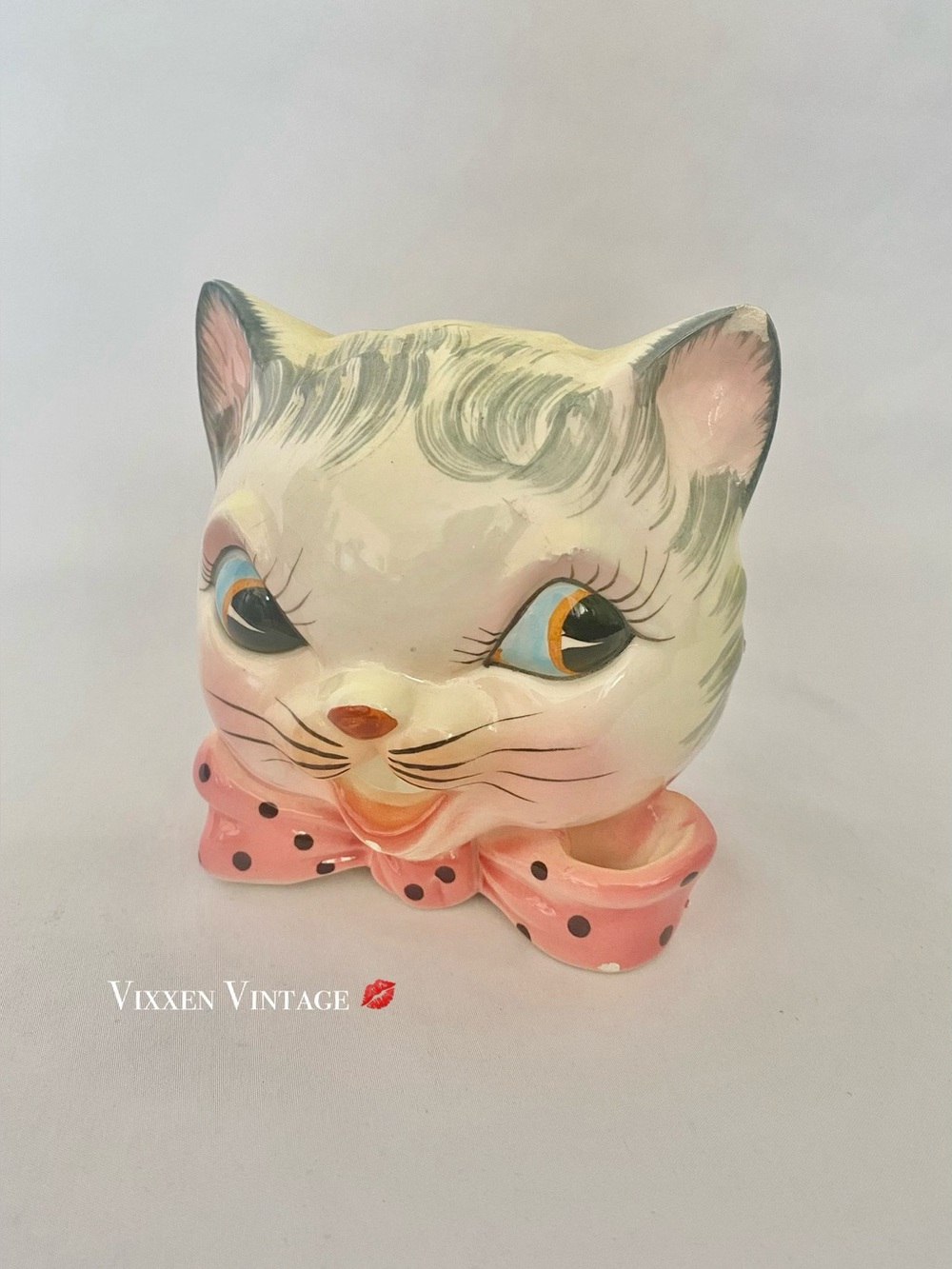 VINTAGE 1950'S HAND PAINTED KITSCHY CERAMIC CAT FACE STRING & SCISSOR HOLDER